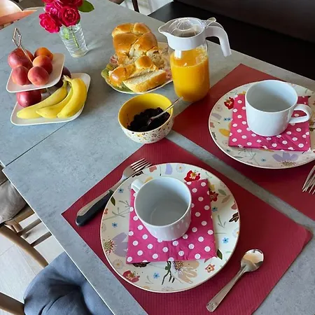 Bed & Breakfast Le Du Port Canal Moissac